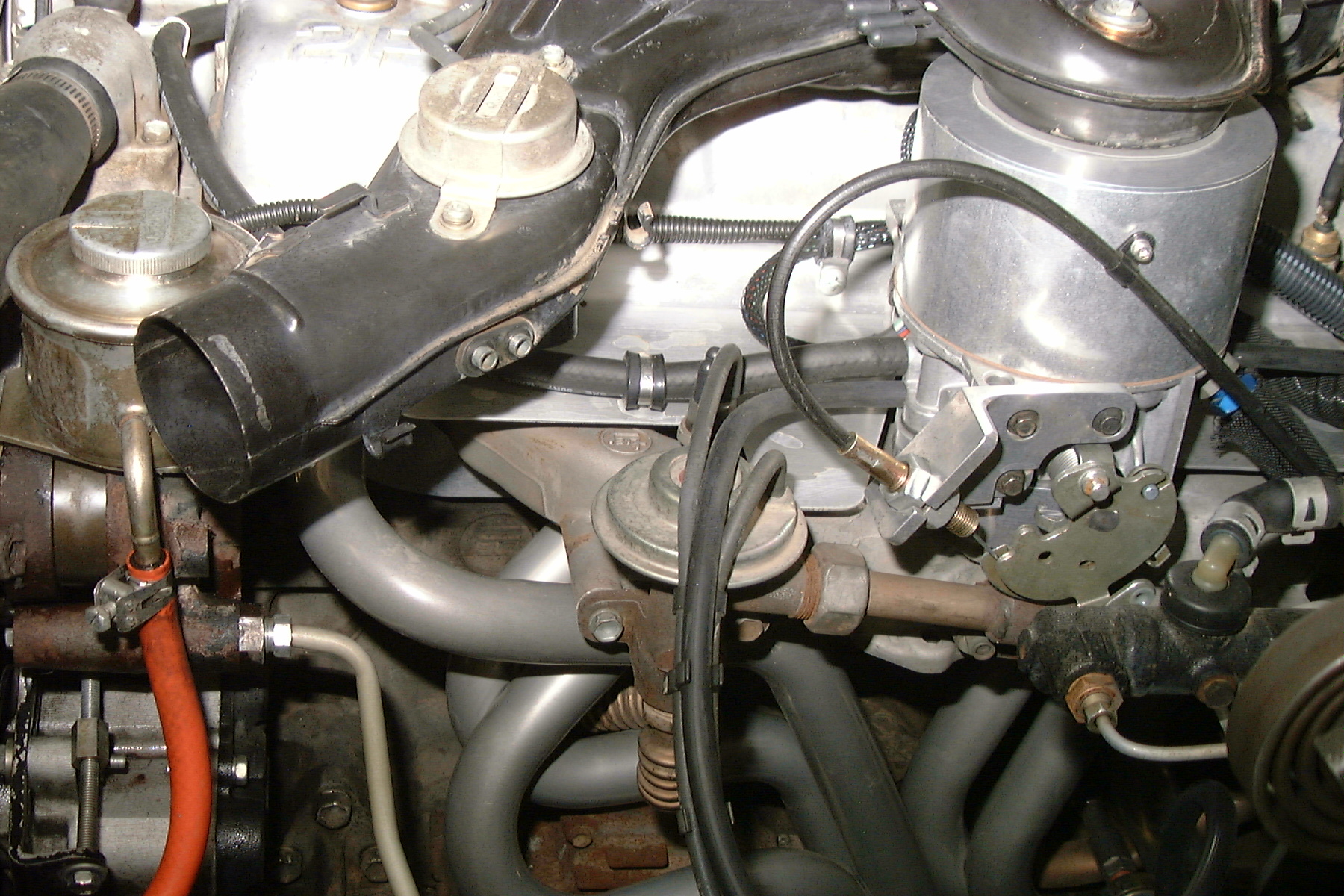 Toyota FJ60 TBI fuel injection by Ray b